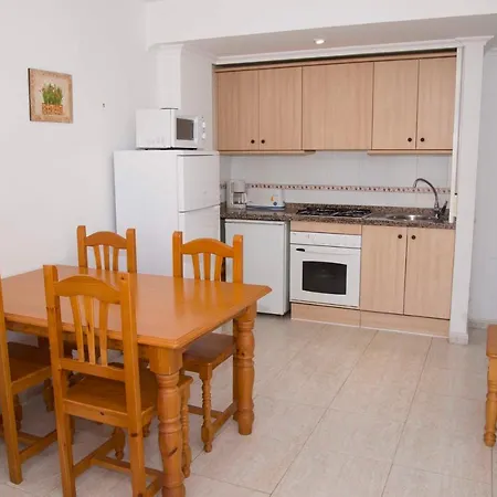 아파트 Apartamento Coralbeach 25b *